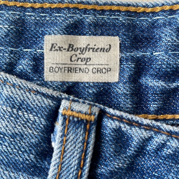 AG 17 YR-DAMAGED EX-BOYFRIEND CROPPED RIPPED JEANS - Picture 6 of 10